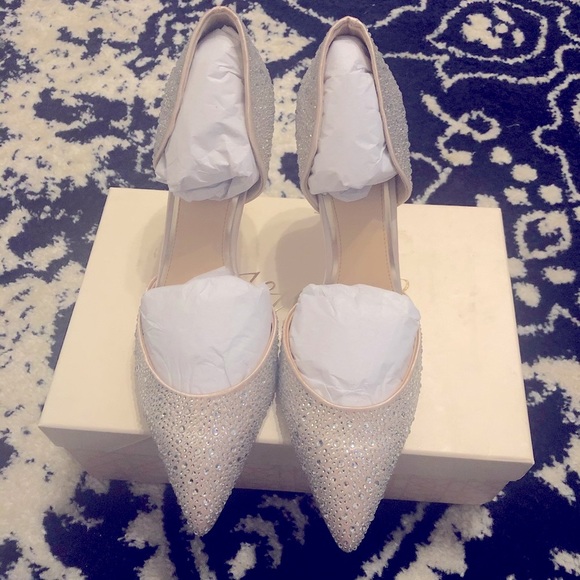 BADGLEY MISCHKA SEQUINED POINTED TOE - Picture 4 of 7